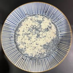 นมสดงาดำ