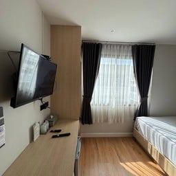 V1 Boutigue Hotel