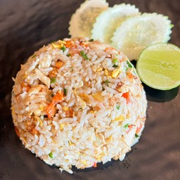 ข้าวผัด ไก่ชิ้น (50g)