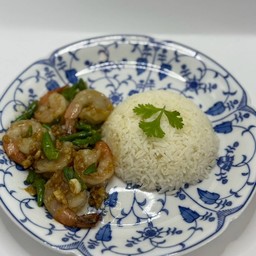 ข้าวกุ้งผัดพริกขี้หนู
