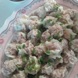 เกี๊ยวพร้อมทาน