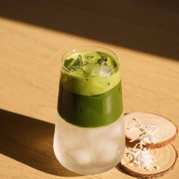มัทฉะน้ำมะพร้าว Coconut Matcha (แยกน้ำกับน้ำเเข็ง)