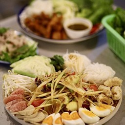 ตำปูปลาร้ายกถาด