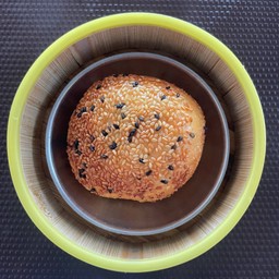 ซาลาเปาหมูแดงทอด