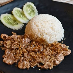 ข้าวหมูกระเทียม (100g)