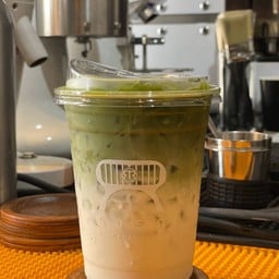 มัจฉะลาเต้เย็น