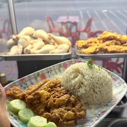 ข้าวมันไก่ทอด