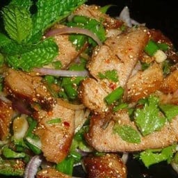แซ่บเว่อร์อีสานแซ่บ