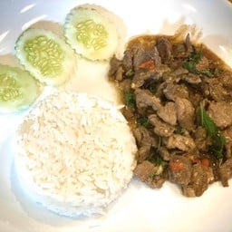 ข้าวกะเพรา หมูชิ้นพรีเมี่ยม (100g)