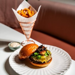 Wagyu Signature Burger