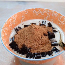 เฉาก๊วยนมสดภูเขาไฟ