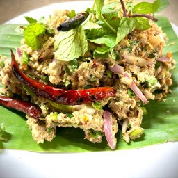 ร้านลาบติดแอร์