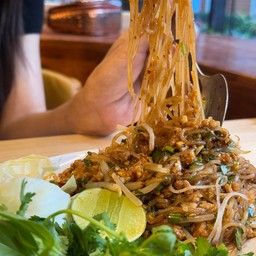 ก๋วยเตี๋ยวแห้งสูตรโบราณ