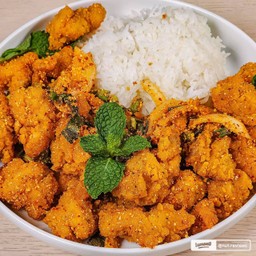 ข้าวยำไก่แซ่บ
