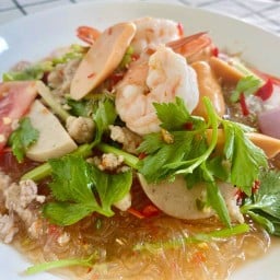 ยำแซ่บซี๊ดดด