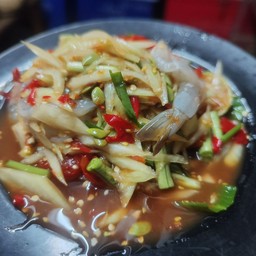 ส้มตำกุ้งสด
