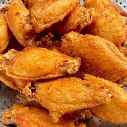 ปีกไก่ทอดน้ำปลา (5ชิ้น)