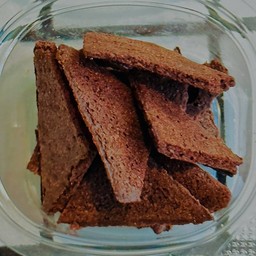 บราวนี่แครกเกอร์ ดาร์กช็อก