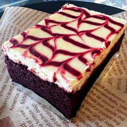 Red Velvet Brownie