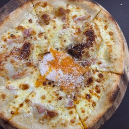 Pizza Carbonara