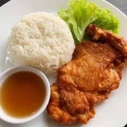 ข้าวสะโพกไก่ทอด