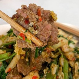 สุกี้แห้งเนื้อ