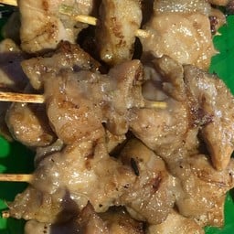 หมูปลาร้าน้องแพร