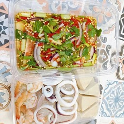 ยำวุ้นเส้นรวมมิตร