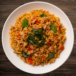 มาม่าผัดกะเพราหมูสับ