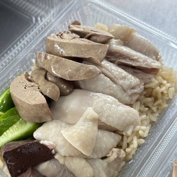 น้อนไก่ต้ม + ตับ