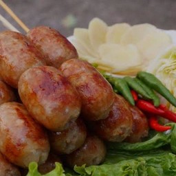 ไส้กรอกอีสานย่าง