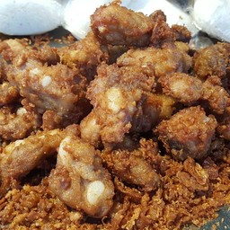 หลินหลินหมูทอดไก่ทอด