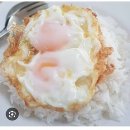 ไข่ดาวแฝดราดข้าว