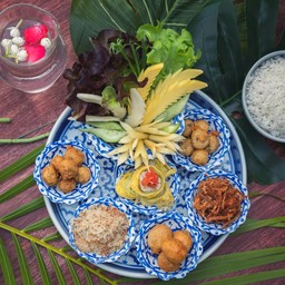 ข้าวแช่ชาววัง