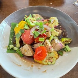 ยำหมูยอไข่แดงเค็ม