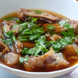 เกาเหลาเนื้อตุ๋น