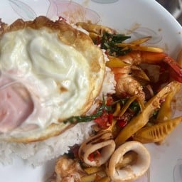 หอมกรุ่นคุณเอย กะเพรารสเด็ด