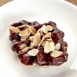 Chocolate + Almond
