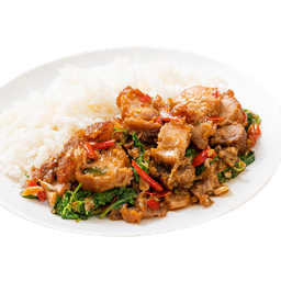 ข้าวกะเพราหมูกรอบ รสจัด ท้าให้ลอง