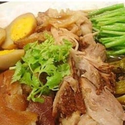 ก๋วยเตี๋ยวหมูโก๋เบิร์ด