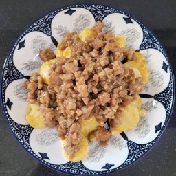 ข้าวเต้าหู้หมูสับผัดน้ำมันหอย