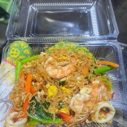 ผัดมาม่า