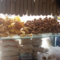 ก๋วยเตี๋ยวแห้ง 6 ห่อ ฟรี ข้าวไข่เจียว