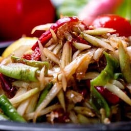 ส้มตำแซ่บคืนชีพ สุขุมวิท 77