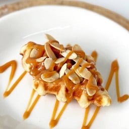 Caramel Almond Croffle
