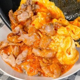 ข้าวไข่ข้นสุกี้หมูสับ
