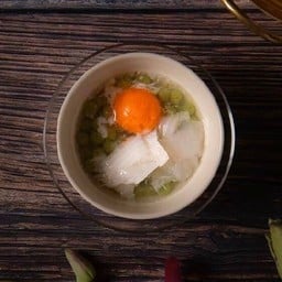 บัวลอยไข่เค็มมะพร้าว