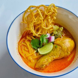 ข้าวซอยไก่