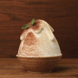 Two-Tone Kakigori คากิโกริ รสฮอร์ลิคส์และไมโล
