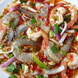 ยำกุ้งทูโทน (กุ้งสุก+กุ้งสด)
